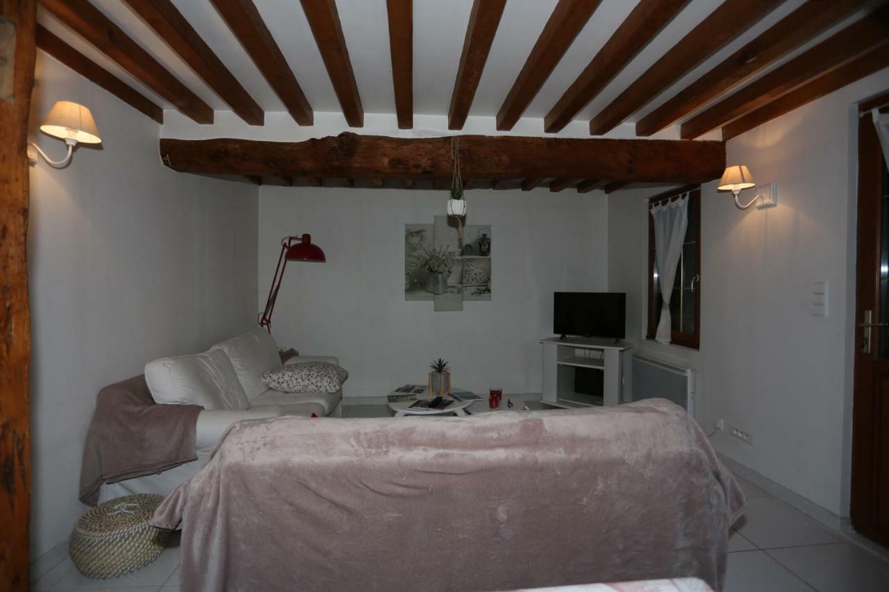 Le Clos Des Hortensias Toutainville Exterior foto
